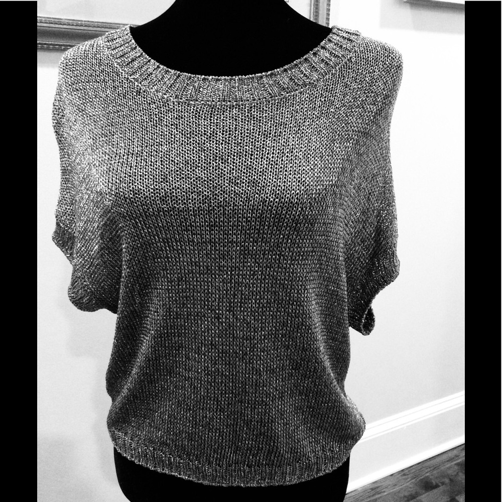 Vince metallic Silver top